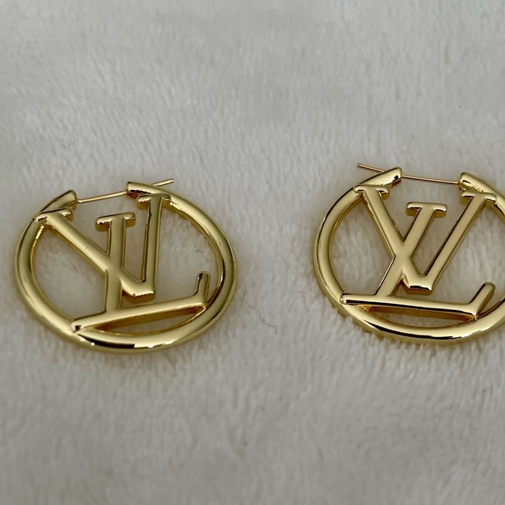 Earrings…Gold LV 3cm Earrings - Picture 2 of 2